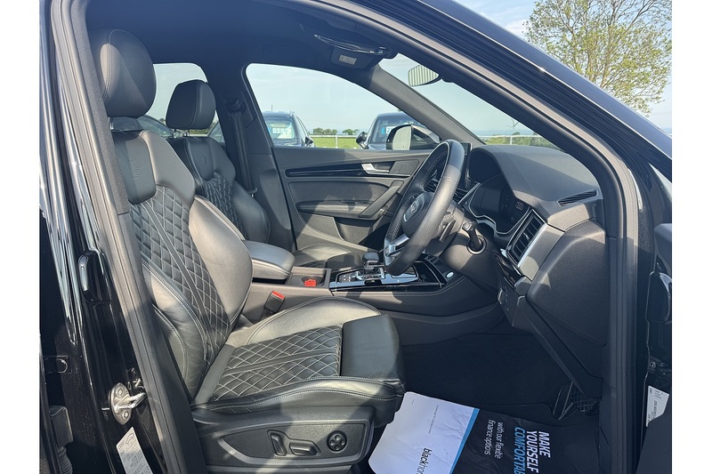 Audi 2.0 TFSIe 50 S line SUV 5dr Petrol Plug-in Hybrid S Tronic quattro Euro 6 (s/s) 17.9kWh (299 ps)