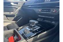 21/71 Audi Q5 TFSIe 50 S line Petrol Plug-in Hybrid S Tronic quattro 299 ps