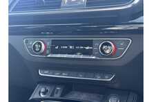 21/71 Audi Q5 TFSIe 50 S line Petrol Plug-in Hybrid S Tronic quattro 299 ps