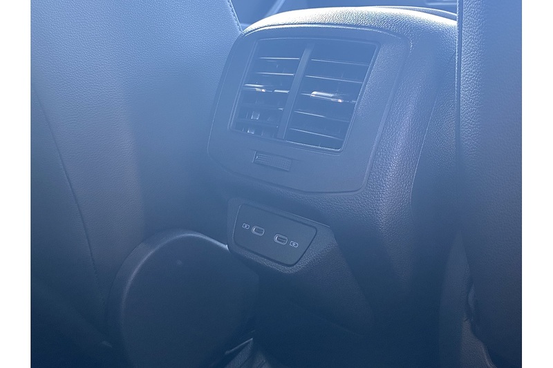 Volkswagen 1.5 TSI GPF EVO R-Line SUV 5dr Petrol DSG Euro 6 (s/s) (150 ps)