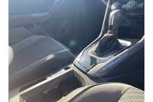 21/21 Volkswagen T-Roc TSI EVO R-Line DSG 150 PS