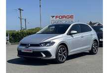 24/74 Volkswagen Polo 1.0 TSI Match Manual 95 ps
