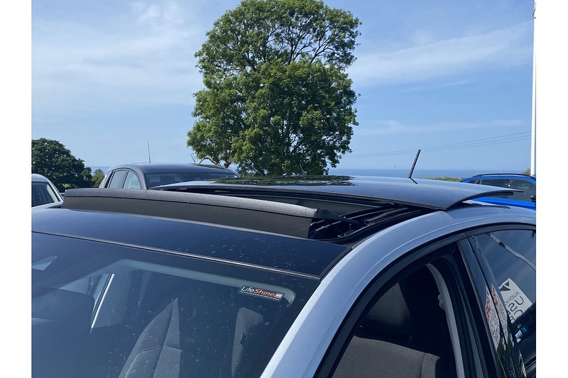 Volkswagen 1.0 TSI Life SUV 5dr Petrol Manual Euro 6 (s/s) (110 ps)