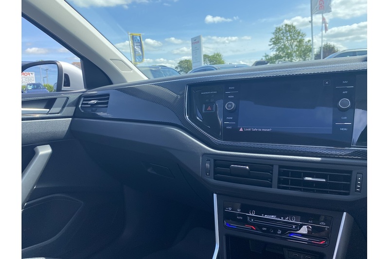 Volkswagen 1.0 TSI Life SUV 5dr Petrol Manual Euro 6 (s/s) (110 ps)