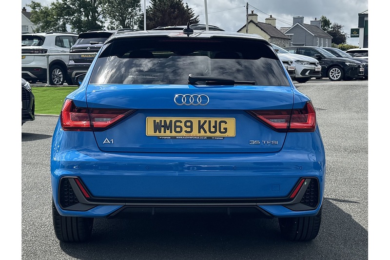 Audi TFSI S line Hatchback 1.5 Automatic Petrol