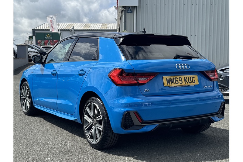 Audi TFSI S line Hatchback 1.5 Automatic Petrol