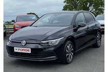 22/22 Volkswagen Golf 1.5 TSI Active 150 ps