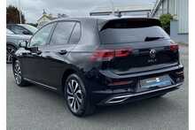 22/22 Volkswagen Golf 1.5 TSI Active 150 ps