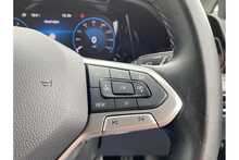 22/22 Volkswagen Golf 1.5 TSI Active 150 ps