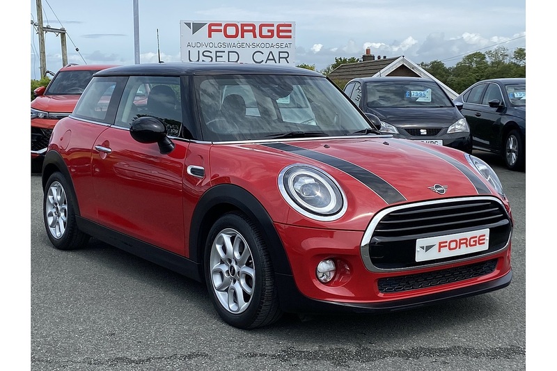 MINI 1.5 Cooper Hatchback 3dr Petrol Steptronic Euro 6 (s/s) (136 ps)