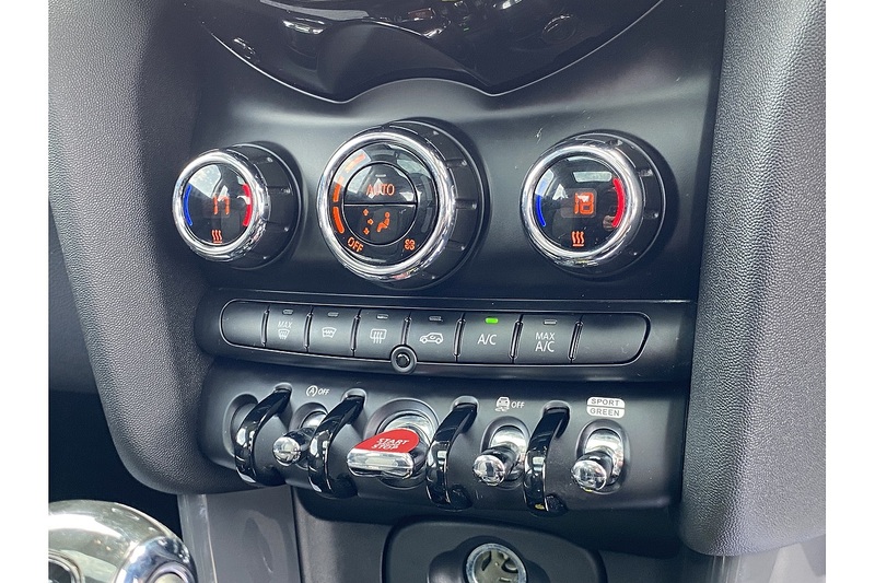 MINI 1.5 Cooper Hatchback 3dr Petrol Steptronic Euro 6 (s/s) (136 ps)