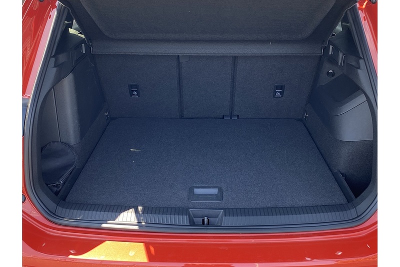 Volkswagen 1.5 TSI eHybrid 19.7kWh R-Line SUV 5dr Petrol Plug-in Hybrid DSG Euro 6 (s/s) (204 ps)