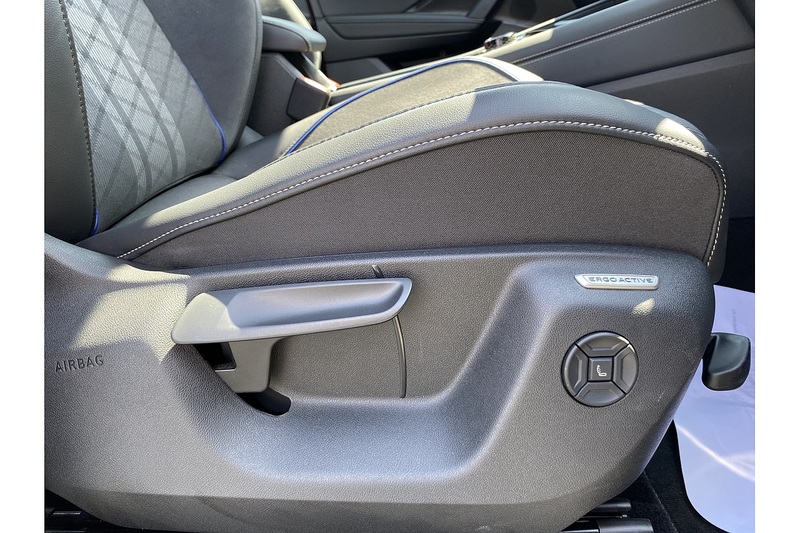 Volkswagen 1.5 TSI eHybrid 19.7kWh R-Line SUV 5dr Petrol Plug-in Hybrid DSG Euro 6 (s/s) (204 ps)