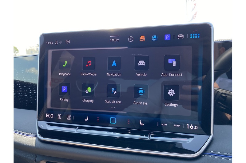 Volkswagen 1.5 TSI eHybrid 19.7kWh R-Line SUV 5dr Petrol Plug-in Hybrid DSG Euro 6 (s/s) (204 ps)