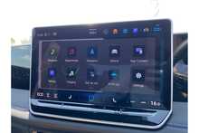 24/74 Volkswagen Tiguan R-Line Petrol Plug-in Hybrid DSG 204 ps