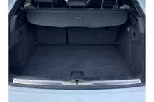 17/67 Audi Q3 2.0 TDI Black Edition S Tronic quattro 150 ps