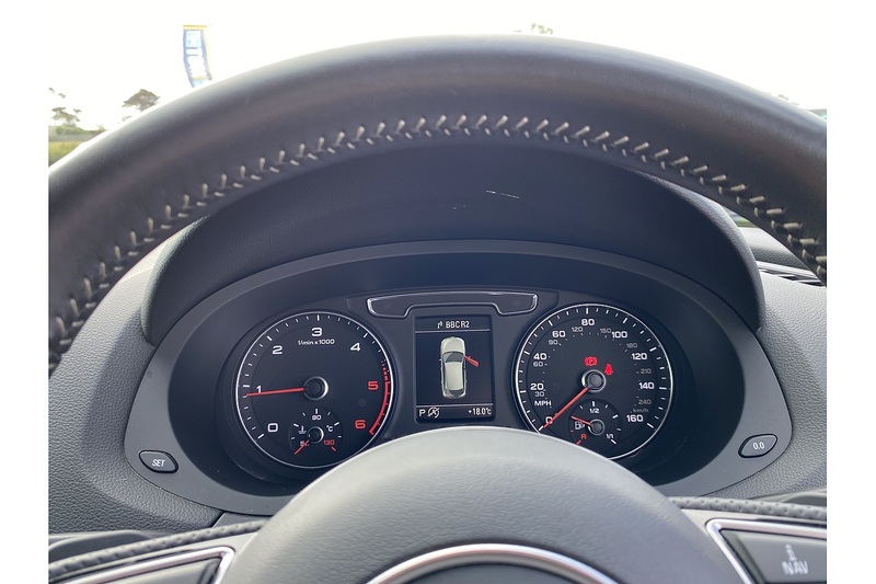 Audi 2.0 TDI Black Edition SUV 5dr Diesel S Tronic quattro Euro 6 (s/s) (150 ps)