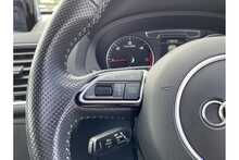 17/67 Audi Q3 2.0 TDI Black Edition S Tronic quattro 150 ps