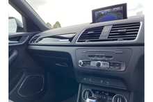 17/67 Audi Q3 2.0 TDI Black Edition S Tronic quattro 150 ps