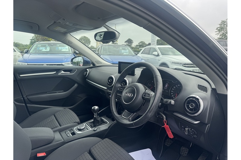 Audi 2.0 TDI Sport Sportback 5dr Diesel Manual Euro 5 (s/s) (150 ps)