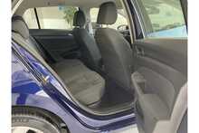 20/70 Volkswagen Golf 1.5 TSI Style Manual 150 ps