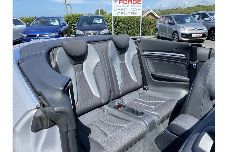 Audi 1.6 TDI Sport Convertible 2dr Diesel Manual Euro 6 (s/s) (110 ps)