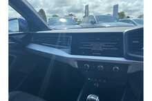 24/74 Audi A1 1.0 TFSI 30 S line Sportback S Tronic 116 ps