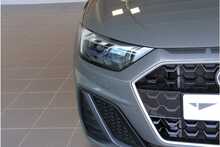 19/19 Audi A1 S line 1.0 TFSI Sportback S Tronic 7 speed 116 ps 5dr