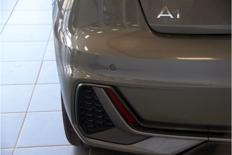 Audi 1.0 TFSI 30 S line Sportback 5dr Petrol S Tronic Euro 6 (s/s) (116 ps)