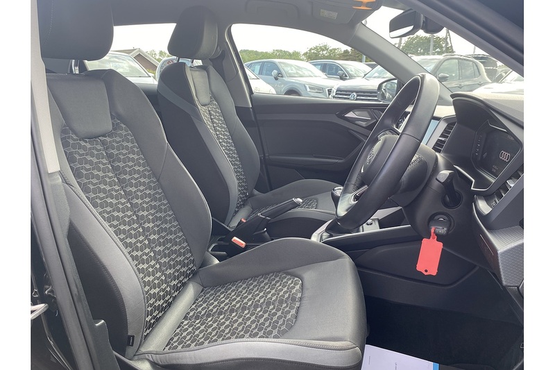 Audi 1.0 TFSI 30 Sport Sportback 5dr Petrol Manual Euro 6 (s/s) (110 ps)