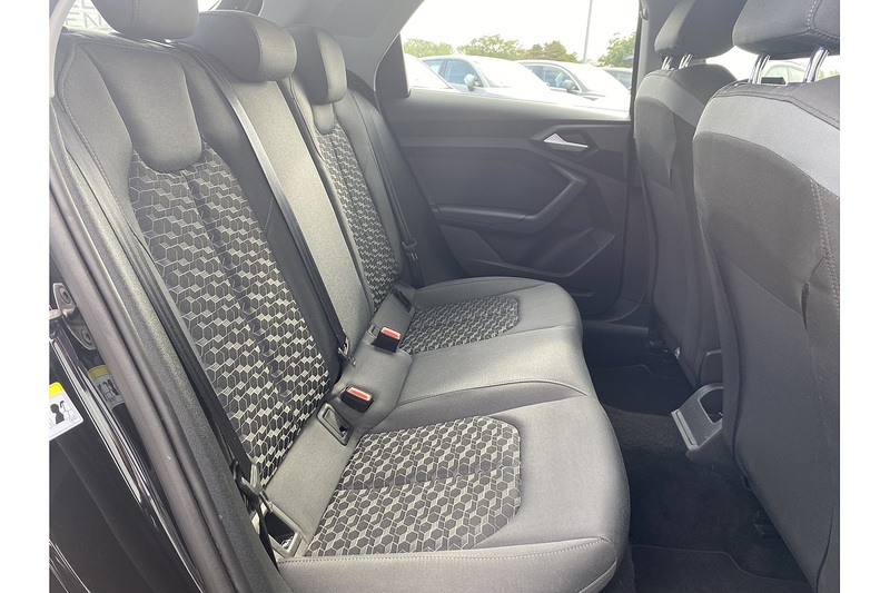Audi 1.0 TFSI 30 Sport Sportback 5dr Petrol Manual Euro 6 (s/s) (110 ps)