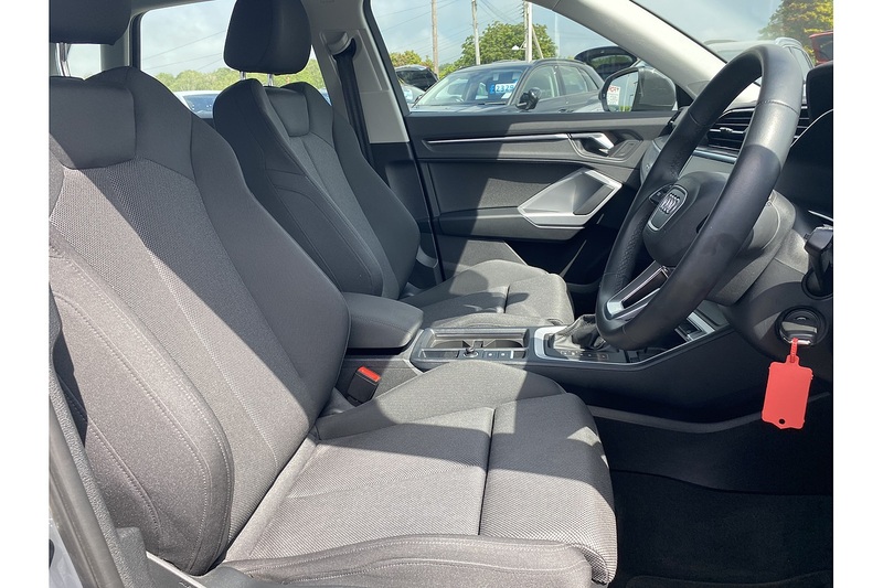 Audi 1.5 TFSI CoD 35 Sport SUV 5dr Petrol S Tronic Euro 6 (s/s) (150 ps)