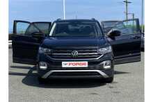 21/21 Volkswagen T-Cross TSI Active