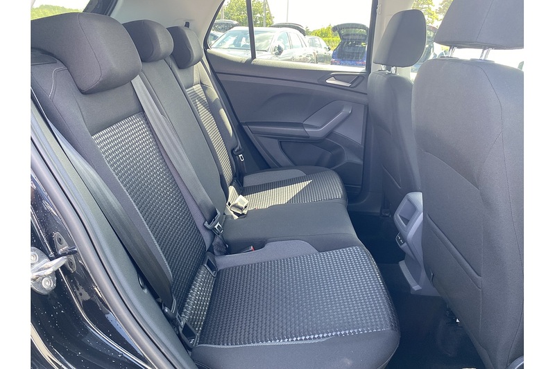 Volkswagen 1.0 TSI Active SUV 5dr Petrol DSG Euro 6 (s/s) (110 ps)