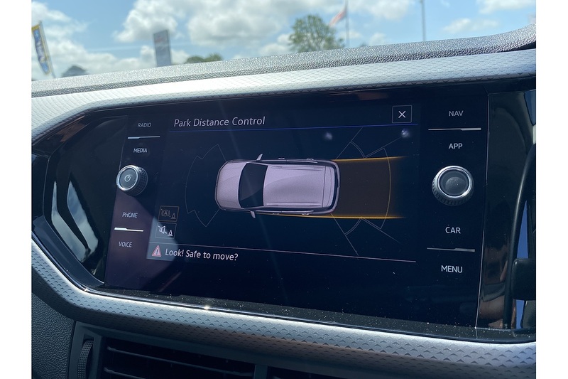 Volkswagen 1.0 TSI Active SUV 5dr Petrol DSG Euro 6 (s/s) (110 ps)