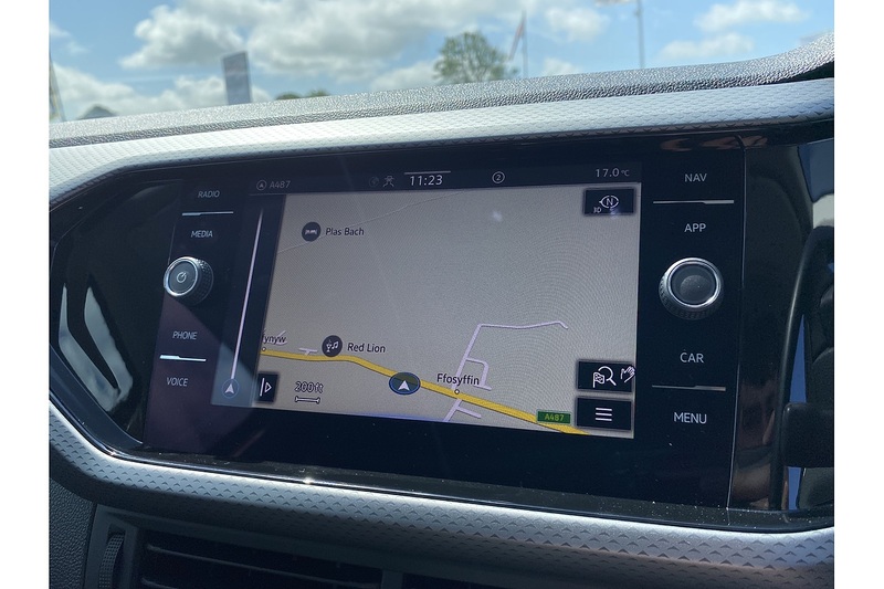 Volkswagen 1.0 TSI Active SUV 5dr Petrol DSG Euro 6 (s/s) (110 ps)