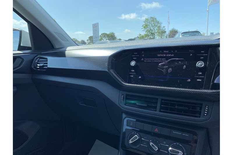 Volkswagen 1.0 TSI SE Edition SUV 5dr Petrol Manual Euro 6 (s/s) (110 ps)