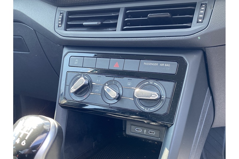 Volkswagen 1.0 TSI SE Edition SUV 5dr Petrol Manual Euro 6 (s/s) (110 ps)