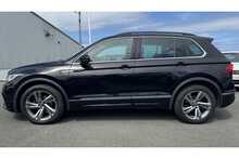 23/73 Volkswagen Tiguan 2.0 TDI R-Line Edition DSG 150 ps