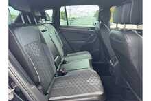23/73 Volkswagen Tiguan 2.0 TDI R-Line Edition DSG 150 ps