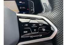 23/73 Volkswagen Tiguan 2.0 TDI R-Line Edition DSG 150 ps