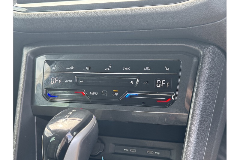 Volkswagen 2.0 TDI R-Line Edition SUV 5dr Diesel DSG Euro 6 (s/s) (150 ps)