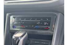 23/73 Volkswagen Tiguan 2.0 TDI R-Line Edition DSG 150 ps