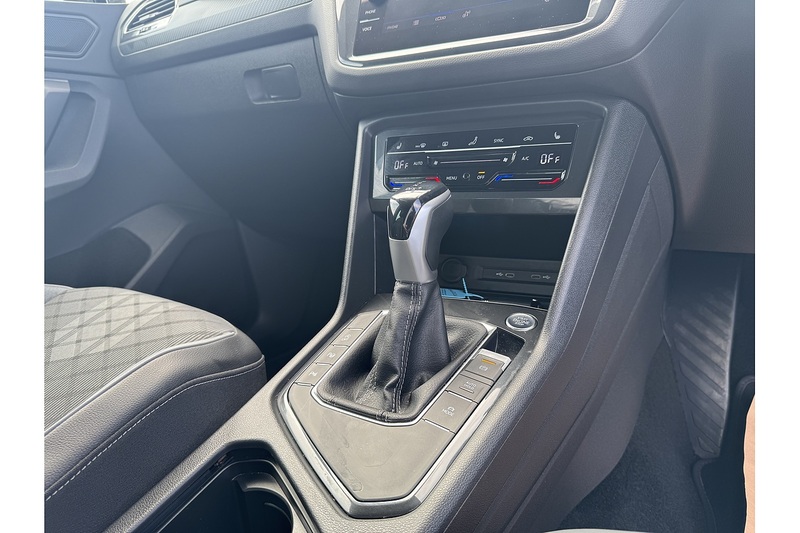 Volkswagen 2.0 TDI R-Line Edition SUV 5dr Diesel DSG Euro 6 (s/s) (150 ps)