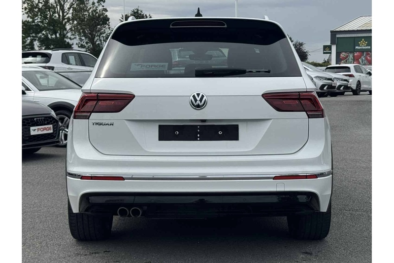 Volkswagen 2.0 TDI R-Line Tech SUV 5dr Diesel DSG Euro 6 (s/s) (150 ps)