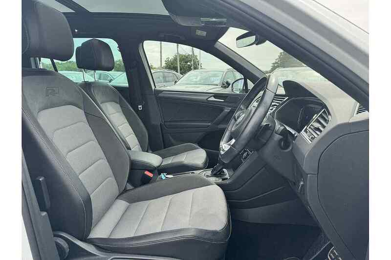 Volkswagen 2.0 TDI R-Line Tech SUV 5dr Diesel DSG Euro 6 (s/s) (150 ps)