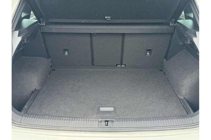 Volkswagen 2.0 TDI R-Line Tech SUV 5dr Diesel DSG Euro 6 (s/s) (150 ps)