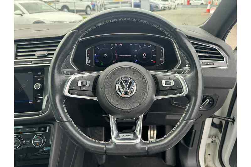 Volkswagen 2.0 TDI R-Line Tech SUV 5dr Diesel DSG Euro 6 (s/s) (150 ps)