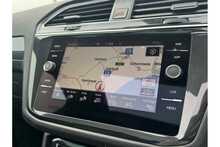 20/20 Volkswagen Tiguan 2.0 TDI R-Line Tech DSG 150 ps