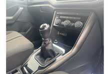 19/68 Volkswagen T-Roc 1.5 TSI GPF EVO Design Manual 150 ps